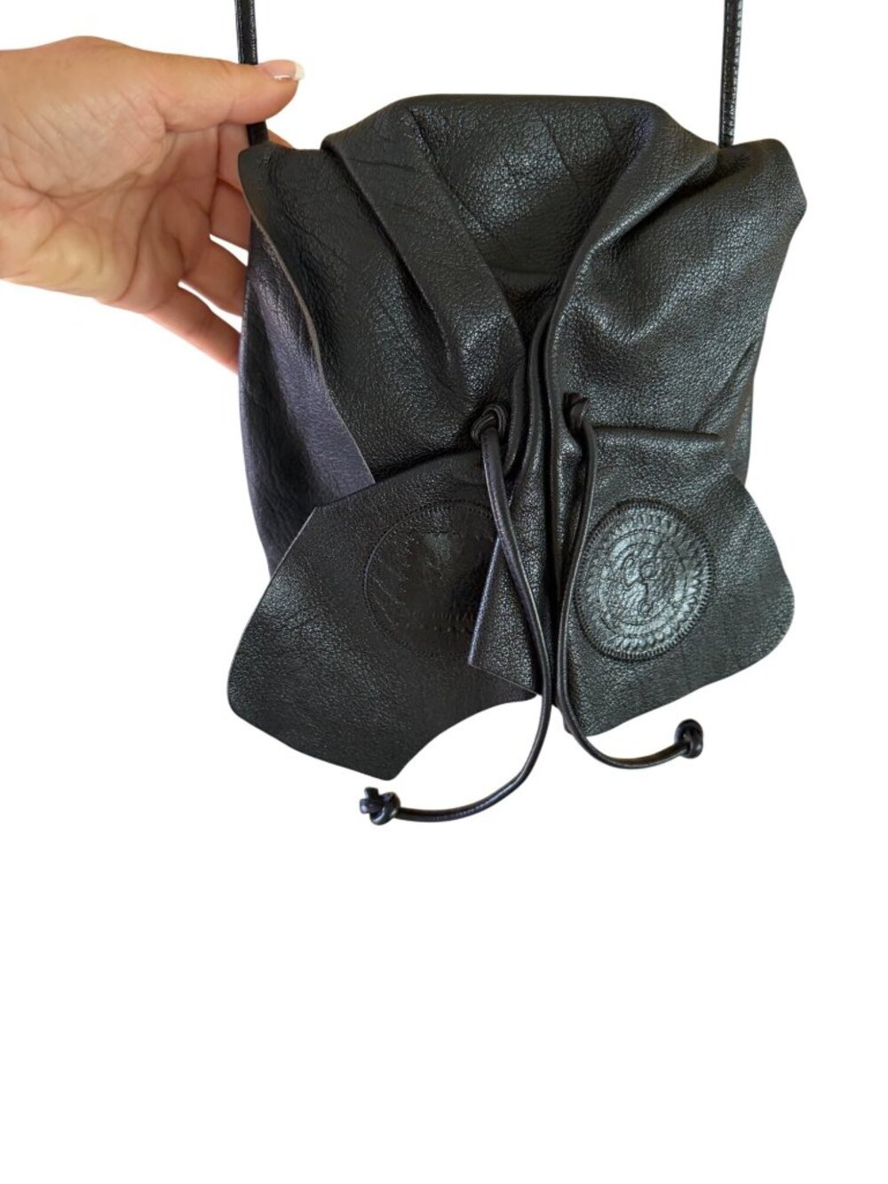Carlos Falchi Womens Crossbody Bag Crinkle Buffalo Black Leather Boho Vintage